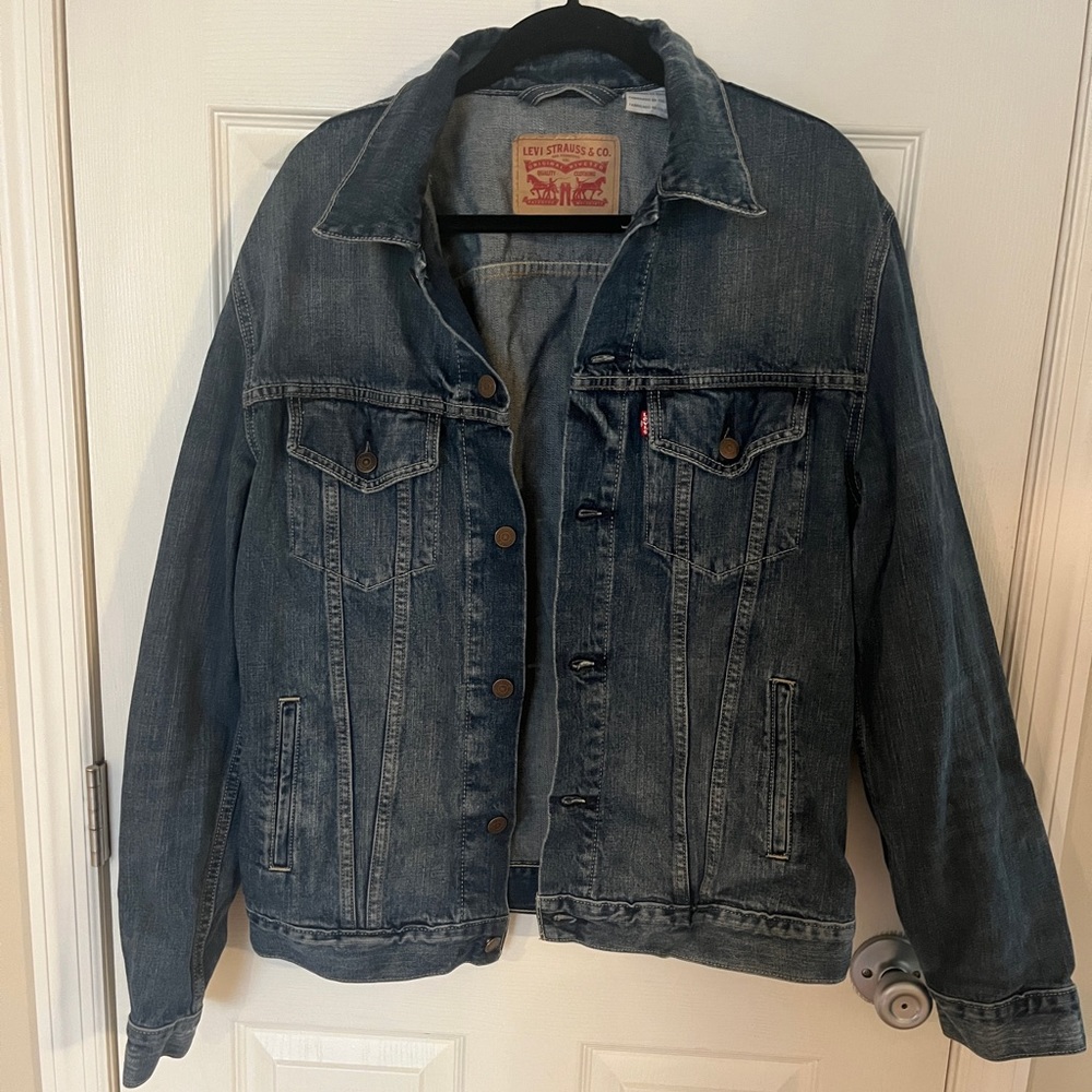 Levi’s Jean Trucker Jacket